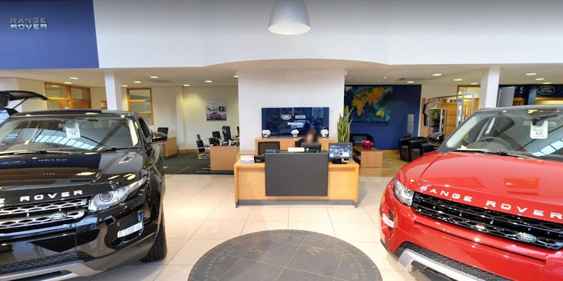 Lookers Land Rover Chelmsford