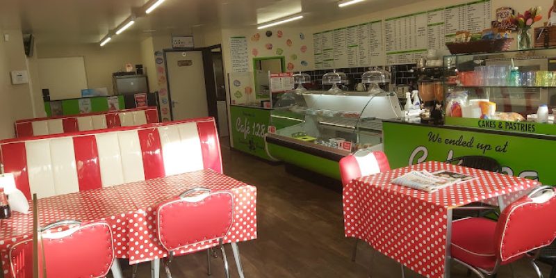 Cafe 128