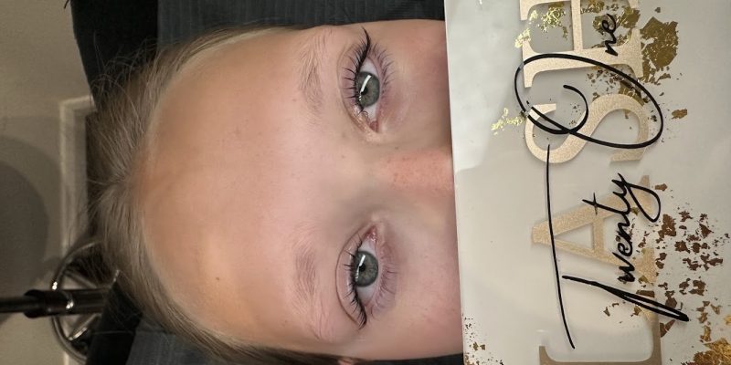 Lash Twenty One