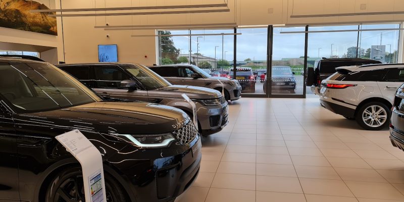 Group 1 Land Rover Southend