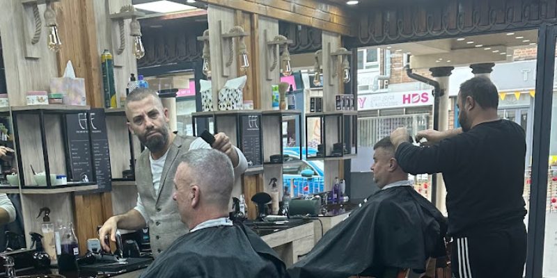 Efe Barbers Hockley