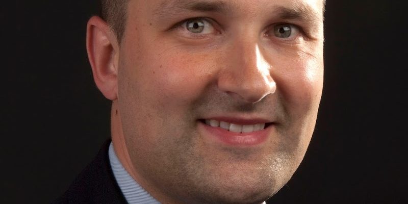 Dr Jonathan Hughes PhD FRCS