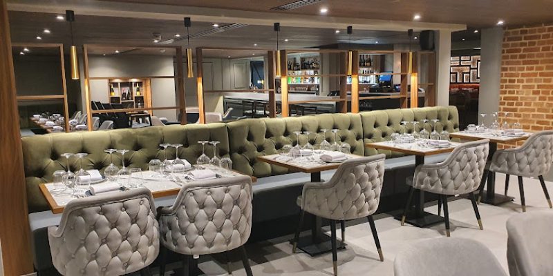 Tanishq Restaurant & Bar