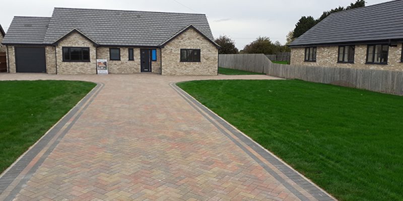 RS Resin & Paving⭐⭐⭐⭐⭐ | Resin Driveways Essex | Block Paving Essex | Tarmac Driveways Essex | Patios & Landscaping Essex