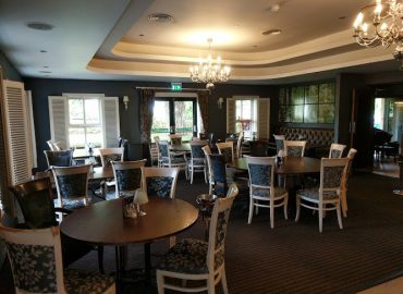 The Bull & Willow Room