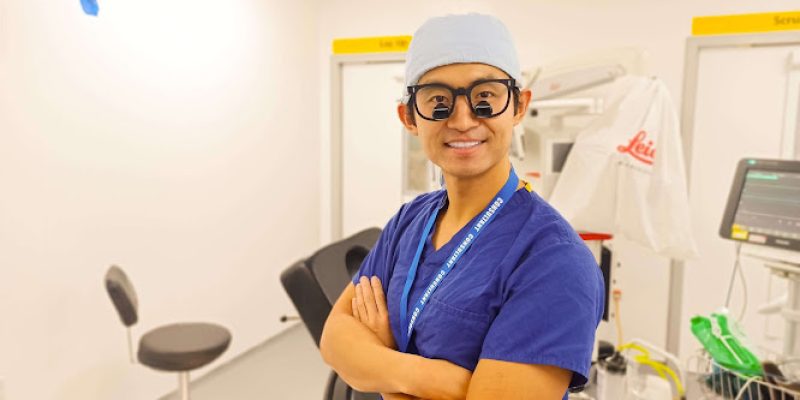 Mr Henry Lin, Consultant Cataract, Eyelid & Tear Duct Surgeon